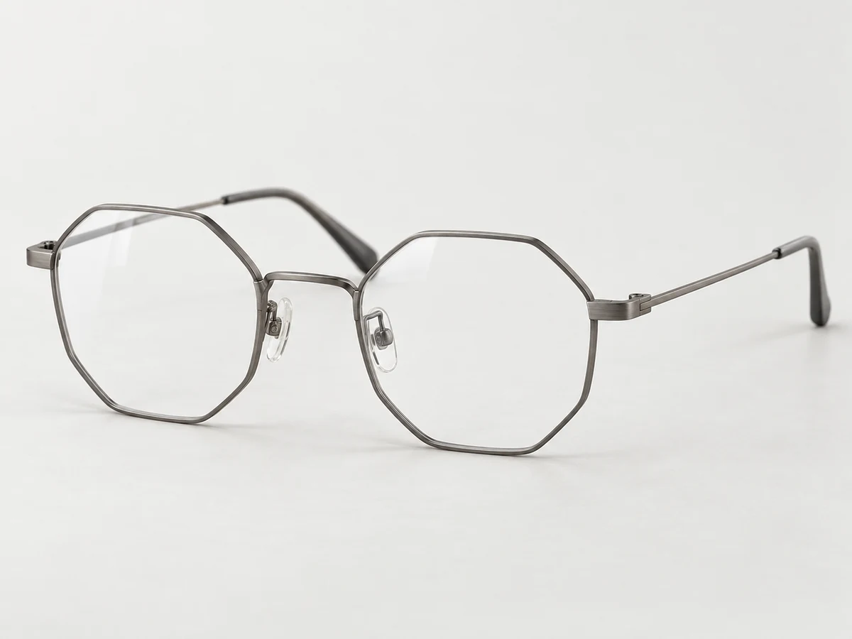Facet — AI concept visualization, β-titanium geometric frame